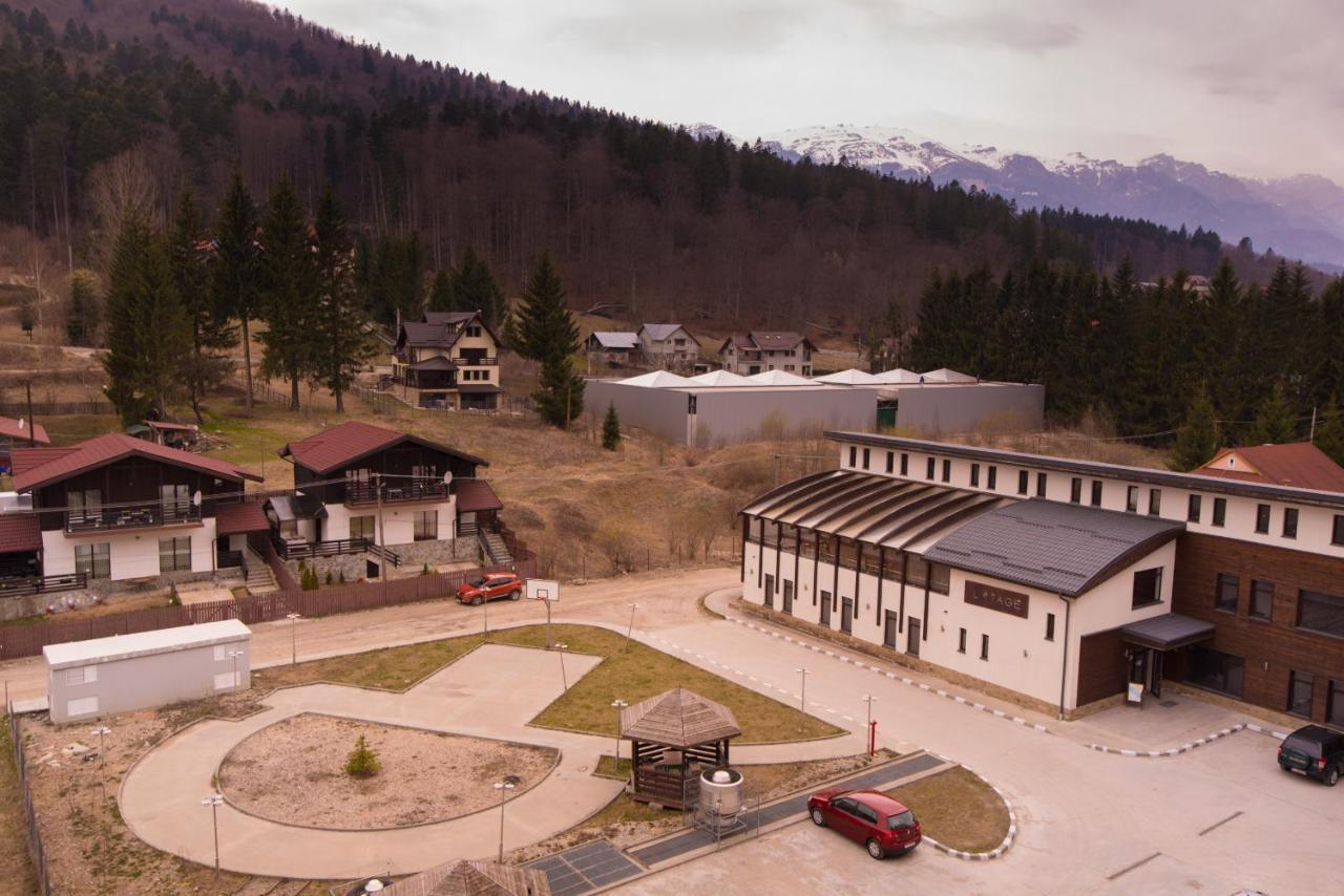 Castle Suite Sinaia Exterior foto